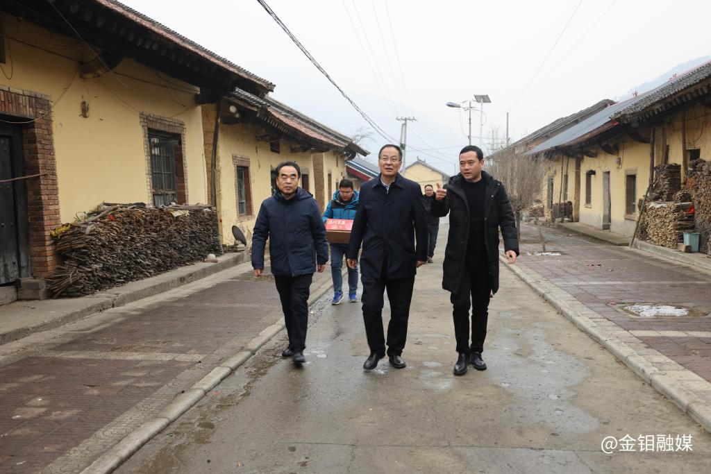 20250124-送暖入村巷,慰問(wèn)顯真情 (1).JPG